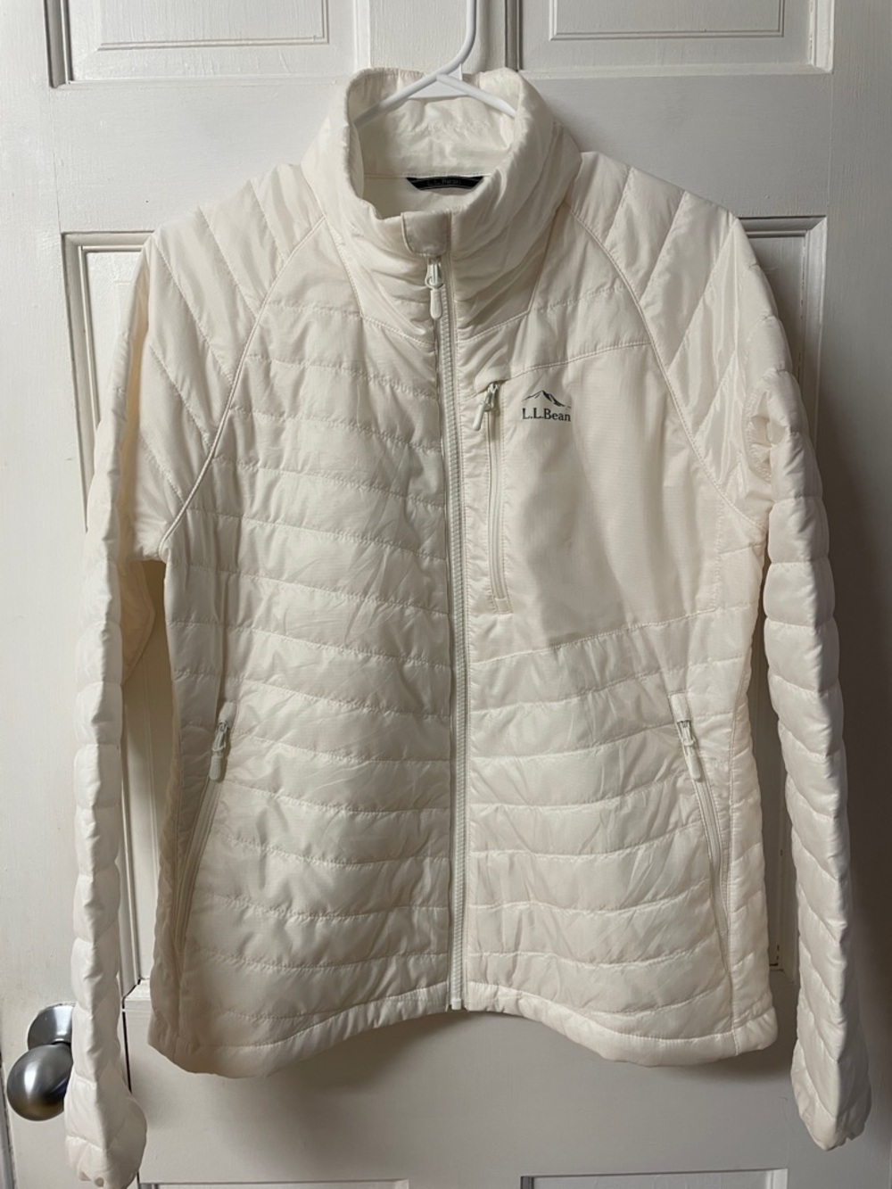 L. L. Bean Women's PrimaLoft Packaway three season jacket in white size small